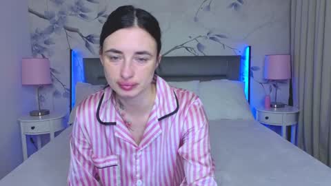 Adel online show from April 19, 6:56 am