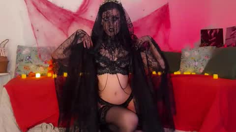 Snapshot of chasmic chatting on October 26, 3:01 am JASMINE   usually going live about 2 am UTC  online show from October 26, 3:01 am