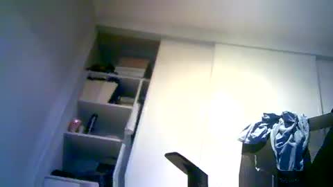 Snapshot of chaterbater79 chatting on December 6, 11:33 am chaterbater79 online show from December 6, 11:33 am