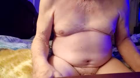 chatoffmale60 online show from January 4, 1:10 pm