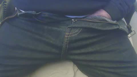 Snapshot of chattertonn chatting on October 30, 5:35 pm chattertonn online show from October 30, 5:35 pm