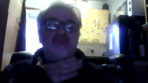 lee online show from January 10, 2:08 pm