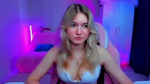 Betty online show from April 29, 1:10 am