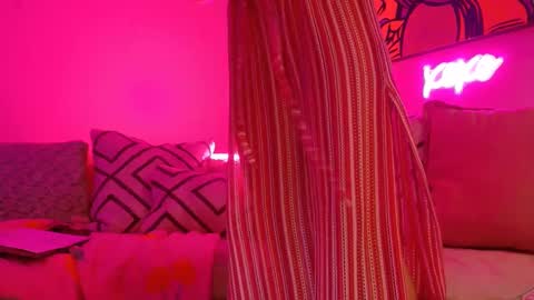 Snapshot of chaturhoe chatting on September 15, 5:40 am Rockhard Cockstar N Roxynyes online show from September 15, 5:40 am