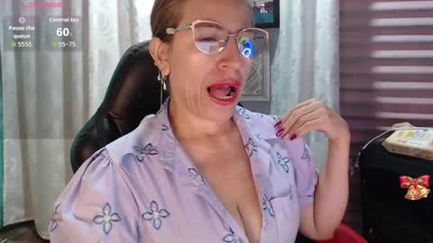 CHAYLA VICTORIA RUIZ  online show from February 7, 1:26 pm