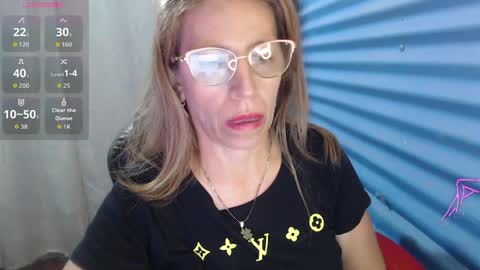 Snapshot of chayla_ruiz chatting on May 6, 11:26 am CHAYLA VICTORIA RUIZ online show from May 6, 11:26 am