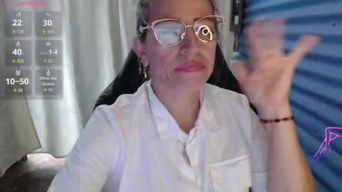 Snapshot of chayla_ruiz chatting on June 2, 4:20 pm CHAYLA VICTORIA RUIZ online show from June 2, 4:20 pm