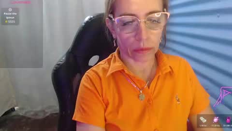 Snapshot of chayla_ruiz chatting on June 15, 2:41 pm CHAYLA VICTORIA RUIZ online show from June 15, 2:41 pm