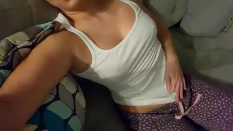 Snapshot of cheeekycouple02 chatting on February 8, 4:36 am Cheeeky couple online show from February 8, 4:36 am