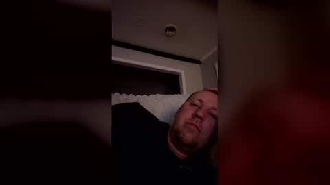 cheekclapper3000 online show from December 4, 4:22 am