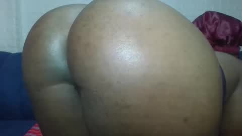 cheeky_charms online show from February 12, 3:51 pm