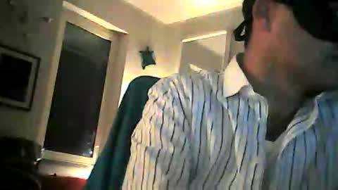 cheekycharm online show from April 8, 10:10 pm