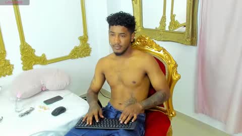 Snapshot of cheeto_333 chatting on February 26, 3:42 am Cheeto online show from February 26, 3:42 am