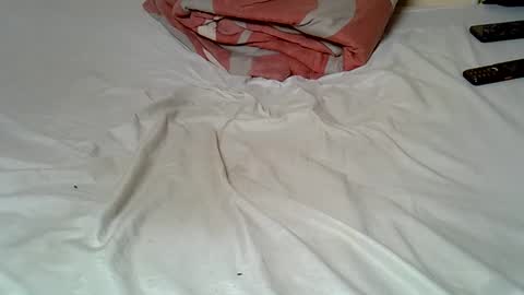 Keve Meddy online show from March 7, 5:15 am