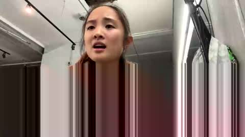 Snapshot of chellybear101 chatting on December 5, 3:37 am chellybear101 online show from December 5, 3:37 am