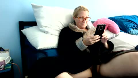Snapshot of chelseasentra1 chatting on July 5, 4:03 pm Chelsea online show from July 5, 4:03 pm