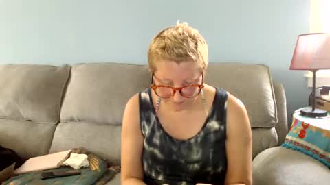 Snapshot of chelseasentra1 chatting on July 31, 3:22 pm Chelsea online show from July 31, 3:22 pm
