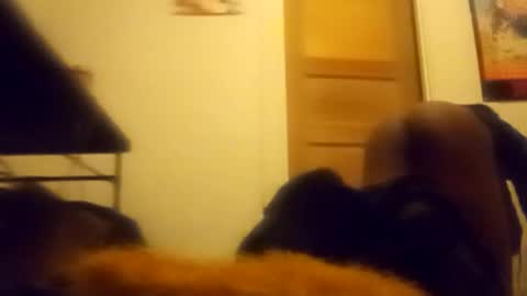 Snapshot of chemicalx_ chatting on February 14, 7:49 am ChemicalX online show from February 14, 7:49 am