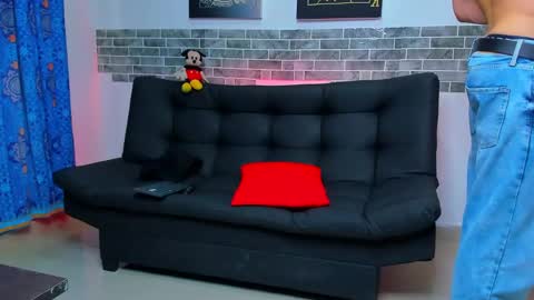 Snapshot of chepe_fit chatting on January 21, 2:11 am chepe vause online show from January 21, 2:11 am