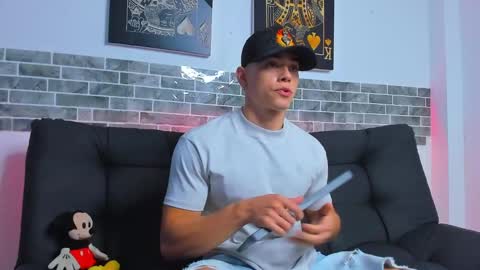 Snapshot of chepe_fit chatting on January 28, 11:39 pm chepe vause online show from January 28, 11:39 pm