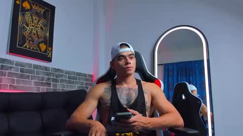 Snapshot of chepe_fit chatting on February 22, 4:51 am chepe vause online show from February 22, 4:51 am