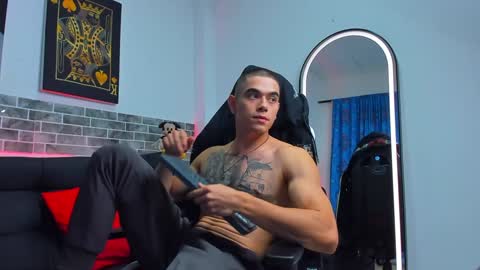 Snapshot of chepe_fit chatting on February 26, 1:21 am chepe vause online show from February 26, 1:21 am