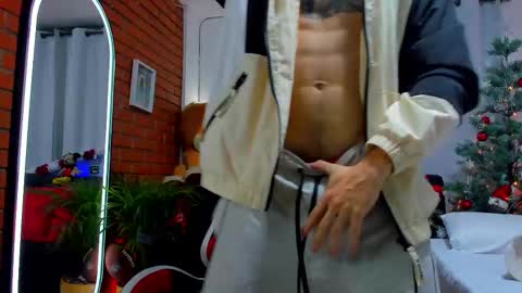 Snapshot of chepe_fit chatting on November 29, 2:03 am chepe vause online show from November 29, 2:03 am