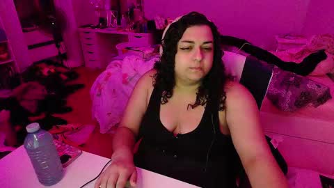 Snapshot of chericheesecake chatting on October 25, 3:36 am chericheesecake online show from October 25, 3:36 am