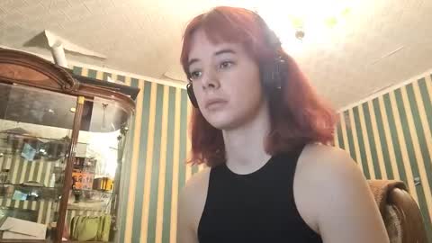 Emely online show from March 6, 6:04 pm