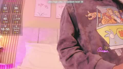 Snapshot of cherlyn_1 chatting on May 6, 1:38 pm cherlyn_1 online show from May 6, 1:38 pm
