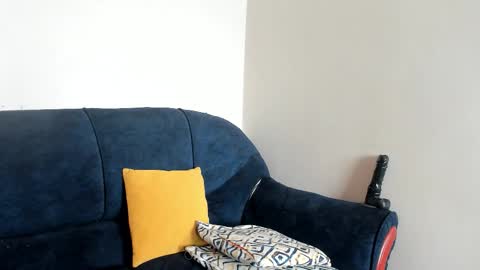 Snapshot of cherry_falls chatting on January 17, 6:51 am cherry_falls online show from January 17, 6:51 am