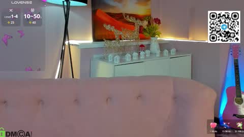 Snapshot of cherry_lexi chatting on March 3, 3:34 am Lexi online show from March 3, 3:34 am