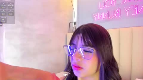 C H E R R Y  online show from February 13, 10:33 am