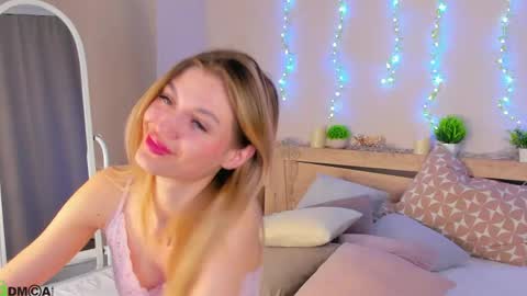 cherry_pr1ce online show from April 21, 12:12 am