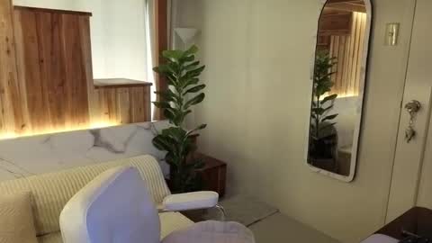 CHERRY Please dont forget to follow and give me thumbs up. online show from October 28, 1:20 am