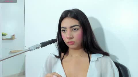 Snapshot of cherry_skinnyy_ chatting on July 26, 3:04 am cherry online show from July 26, 3:04 am