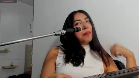 Snapshot of cherry_skinnyy_ chatting on July 31, 2:44 am cherry online show from July 31, 2:44 am