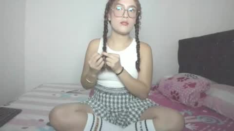 Snapshot of cherryblossom_23 chatting on April 16, 12:00 am cherryblossom_23 online show from April 16, 12:00 am