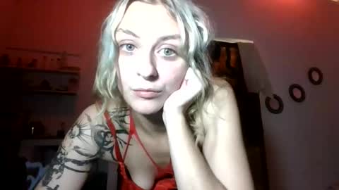 cherryblushxo online show from March 5, 3:13 am