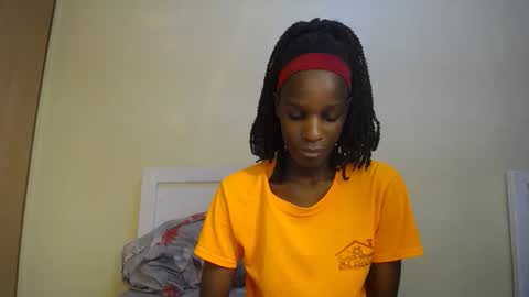 cherrycuddle2 online show from December 20, 6:04 pm