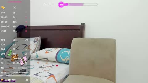 Snapshot of cherrycurvy_01 chatting on December 2, 11:51 pm Sofia online show from December 2, 11:51 pm