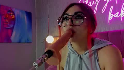 Cherry online show from October 10, 1:32 pm