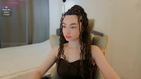 Kate3 online show from August 3, 7:06 pm