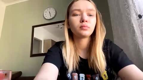 Lei online show from February 5, 4:28 am