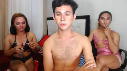 Snapshot of cherrymaegray chatting on February 4, 6:46 am cherrymaegray online show from February 4, 6:46 am