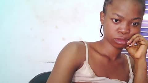 Snapshot of cherryxpussy chatting on June 4, 8:20 am cherryxpussy online show from June 4, 8:20 am