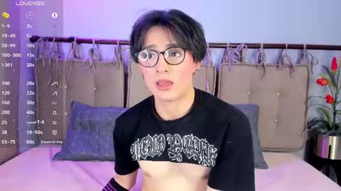 Snapshot of cherryy_boy chatting on July 22, 8:33 pm Matias online show from July 22, 8:33 pm