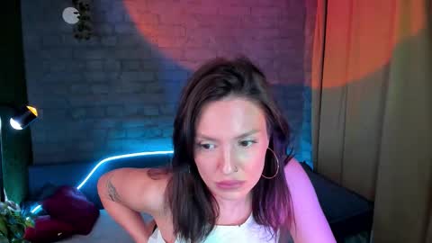 Snapshot of cheryl_backer chatting on February 25, 8:24 am Cheryl online show from February 25, 8:24 am