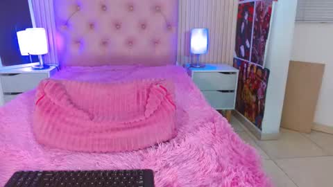 Cheryl online show from January 15, 4:39 am