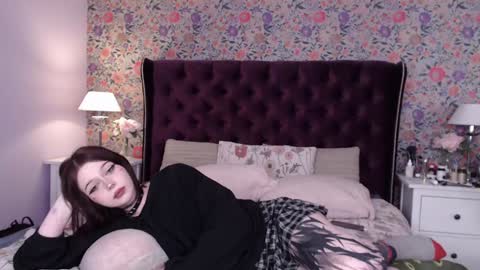 amelia online show from January 8, 5:48 pm